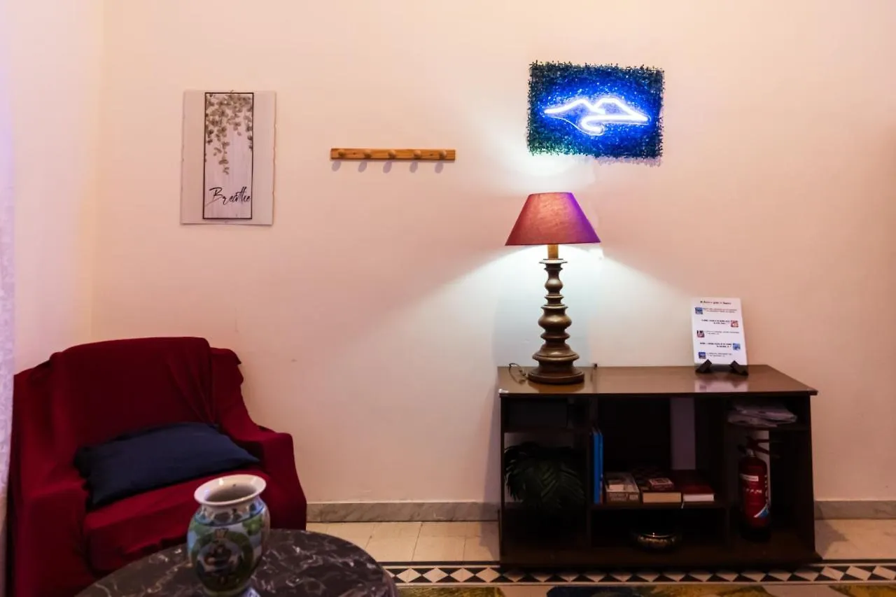 Apartment White Room 'Historic Centre' Naples